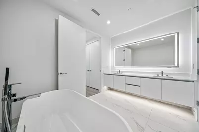 220 Lake Shore Drive, Lake Park, FL 33403 - Photo 20