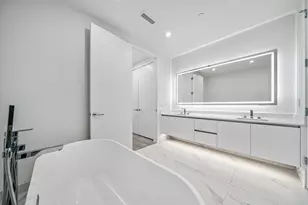 220 Lake Shore Dr, Lake Park, FL 33403 - Photo 20