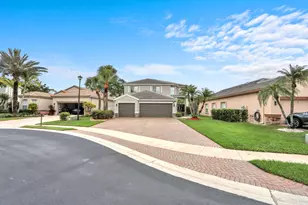 5690 Saddle Trail Ln, Lake Worth, FL 33449 - Photo 2