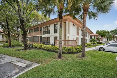 307 Brackenwood Circle, Palm Beach Gardens, FL 33418 - Photo 6