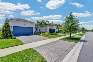 15780 Key Biscayne Ln, Westlake, FL 33470 - Photo 2