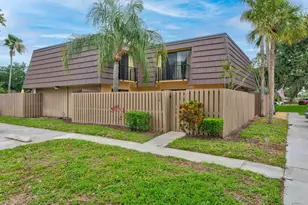 904 9th Ct, Palm Beach Gardens, FL 33410 - Photo 1