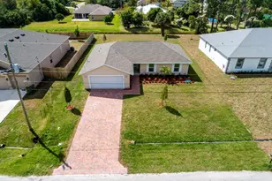 986 SW Romaine Ln, Port Saint Lucie, FL 34953 - Photo 1