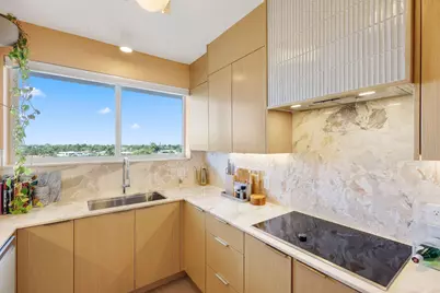 333 Sunset Drive #505, Fort Lauderdale, FL 33301 - Photo 8