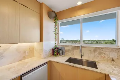 333 Sunset Drive #505, Fort Lauderdale, FL 33301 - Photo 10