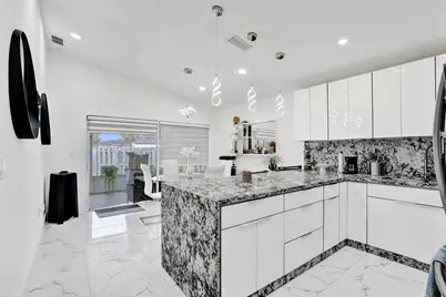 7635 NW 168th Terrace, Hialeah, FL 33015 - Photo 6