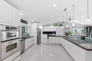 1537 NW 108th Way, Coral Springs, FL 33071 - Photo 16