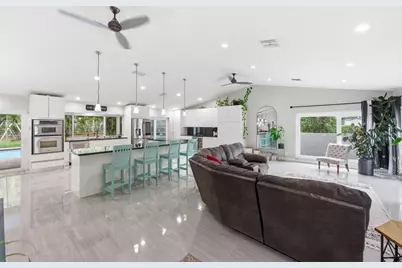 1537 NW 108th Way, Coral Springs, FL 33071 - Photo 6