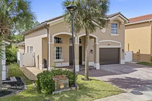 1884 SW Jamesport Dr, Port Saint Lucie, FL 34953 - Photo 4