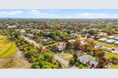 8160 SE Washington Avenue, Hobe Sound, FL 33455 - Photo 6