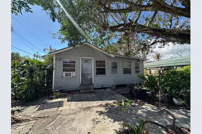 8160 SE Washington Avenue, Hobe Sound, FL 33455 - Photo 1