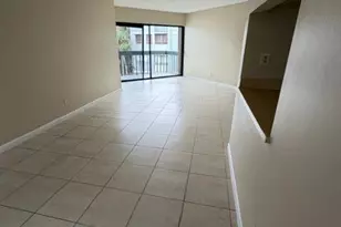 1900 N Congress Ave, West Palm Beach, FL 33401 - Photo 2