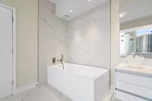 3100 N Ocean Dr, Riviera Beach, FL 33404 - Photo 24