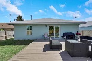 3121 Pinewood Ave, West Palm Beach, FL 33407 - Photo 4