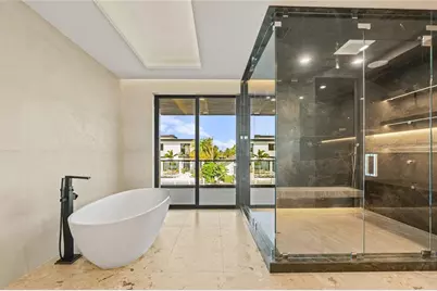 2441 NE 48th Court, Lighthouse Point, FL 33064 - Photo 48