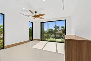 2441 NE 48th Ct, Lighthouse Point, FL 33064 - Photo 32