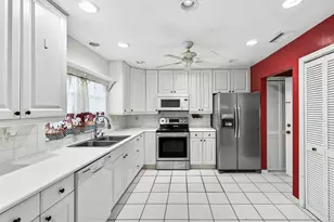 4717 Robinwood Terrace, Boynton Beach, FL 33436 - Photo 16