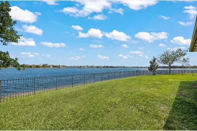 8691 Lakeside Bend, Parkland, FL 33076 - Photo 26
