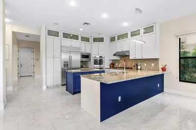 9349 Eden Roc Court, Delray Beach, FL 33446 - Photo 8