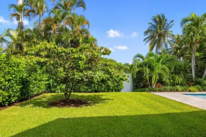 843 NE Mulberry Drive, Boca Raton, FL 33487 - Photo 44