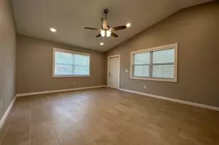 3166 SE Garden St, Stuart, FL 34997 - Photo 4