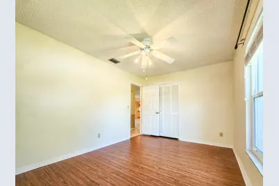 585 24th Avenue, Vero Beach, FL 32962 - Photo 22