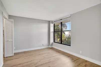 7 Royal Palm Way #404, Boca Raton, FL 33432 - Photo 14
