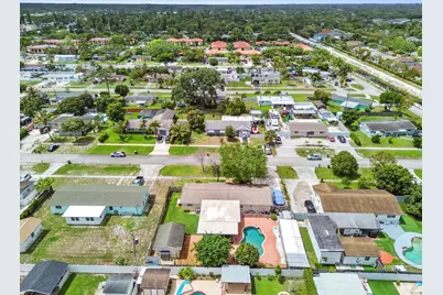 1560 Roy Drive, West Palm Beach, FL 33415 - Photo 44