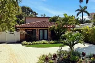 702 S Atlantic Dr, Lantana, FL 33462 - Photo 1