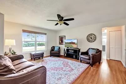140 Miramar Avenue, Royal Palm Beach, FL 33411 - Photo 8
