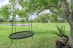 1269 Scarlet Oak Cir, Vero Beach, FL 32966 - Photo 38