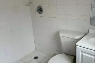 1741 NW 27th Ave, Fort Lauderdale, FL 33311 - Photo 18