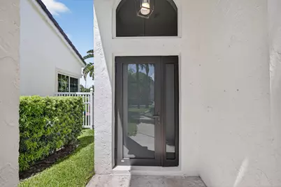 2114 Chagall Circle, West Palm Beach, FL 33409 - Photo 10