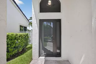 2114 Chagall Cir, West Palm Beach, FL 33409 - Photo 10