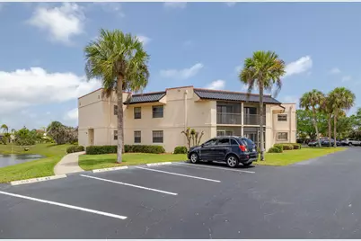 2083 NE Collins Circle #8-100, Jensen Beach, FL 34957 - Photo 32