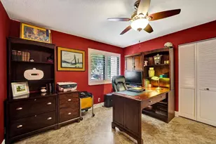 2210 SW 92nd Ter, Davie, FL 33324 - Photo 46