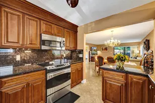 2210 SW 92nd Ter, Davie, FL 33324 - Photo 28