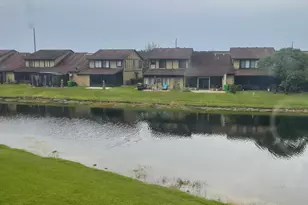 9060 NW 45th Ct, Sunrise, FL 33351 - Photo 10