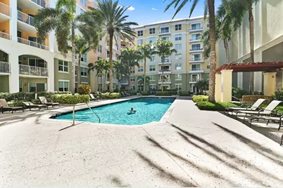 804 E Windward Way #122, Lantana, FL 33462 - Photo 2