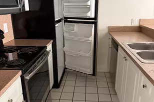 8160 Geneva Ct, Doral, FL 33166 - Photo 14