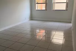 8160 Geneva Ct, Doral, FL 33166 - Photo 16