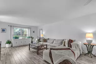 5540 Tamberlane Circle, Palm Beach Gardens, FL 33418 - Photo 2