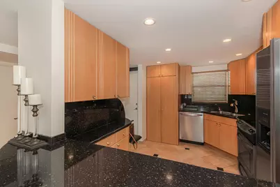 511 Bayshore Drive #707, Fort Lauderdale, FL 33304 - Photo 6