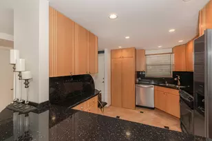 511 Bayshore Dr, Fort Lauderdale, FL 33304 - Photo 6