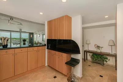 511 Bayshore Drive #707, Fort Lauderdale, FL 33304 - Photo 8