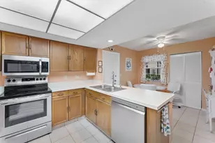 5272 Buckhead Cir, Boca Raton, FL 33486 - Photo 6