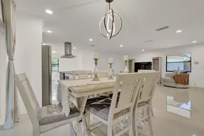 107 Segovia Avenue, Royal Palm Beach, FL 33411 - Photo 18