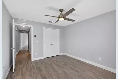 2501 SE Mariposa Avenue, Port Saint Lucie, FL 34952 - Photo 16