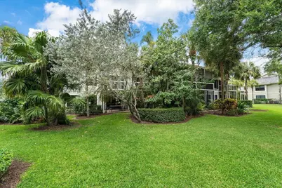 11863 Wimbledon Circle #406, Wellington, FL 33414 - Photo 34