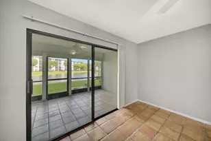 2215 Cypress Island Dr, Pompano Beach, FL 33069 - Photo 12